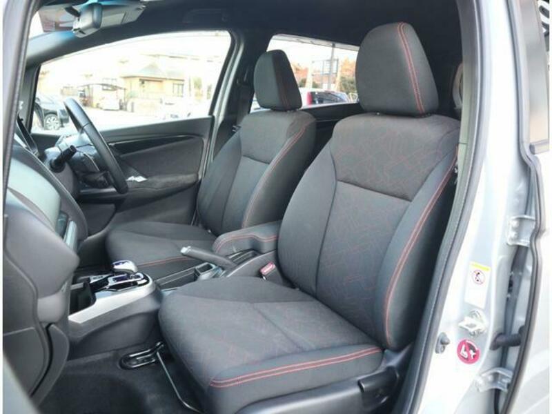 FIT HYBRID