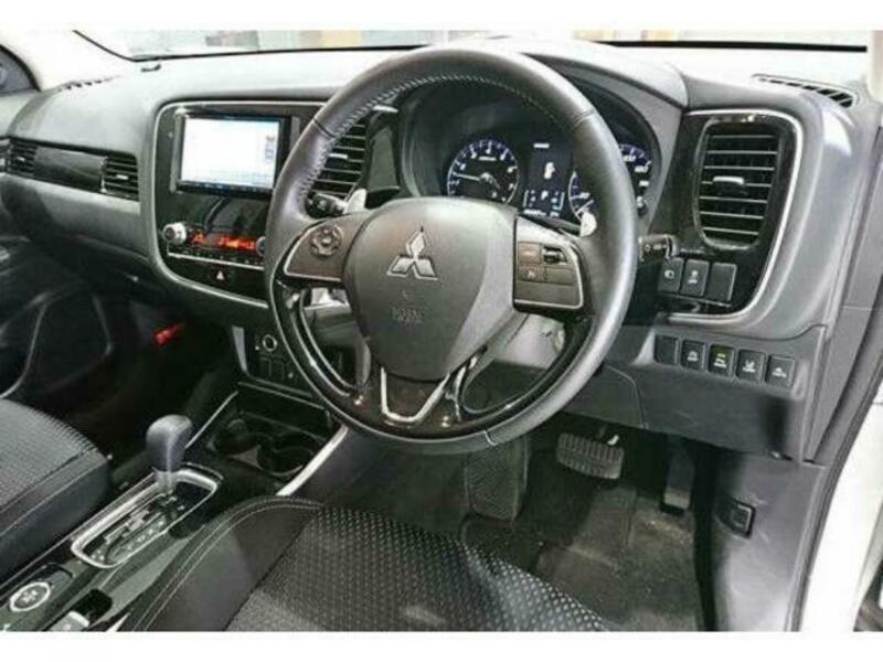 OUTLANDER