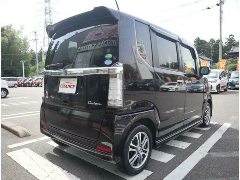 N BOX CUSTOM