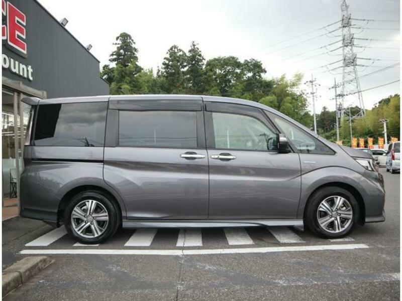 STEPWAGON SPADA
