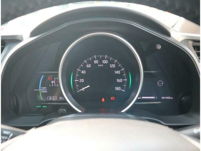 FIT HYBRID