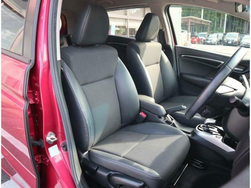 FIT HYBRID