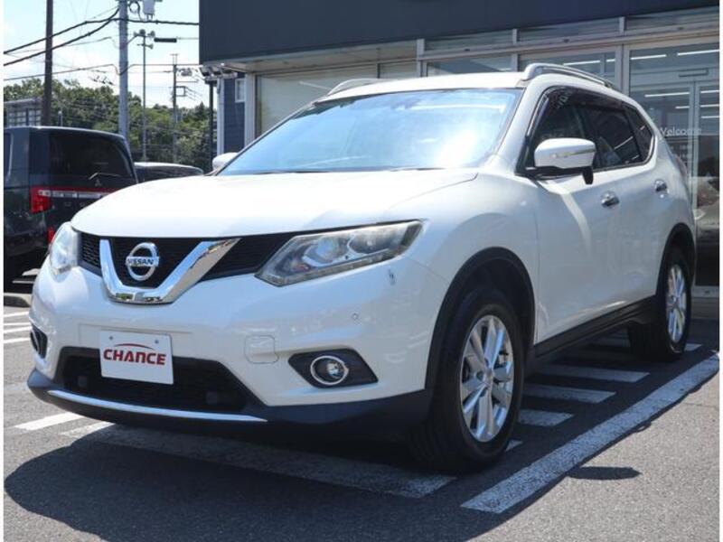 X-TRAIL