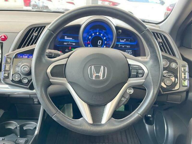 CR-Z