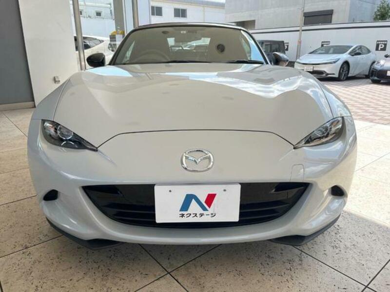ROADSTER