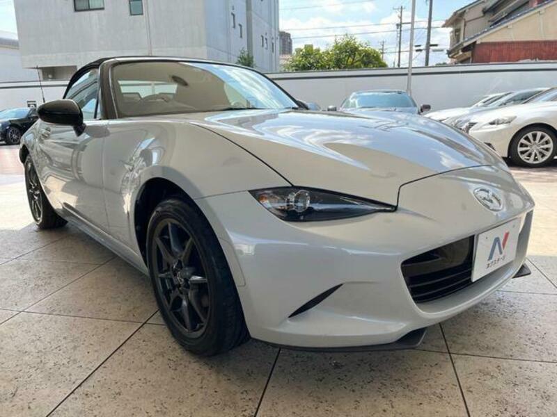 ROADSTER