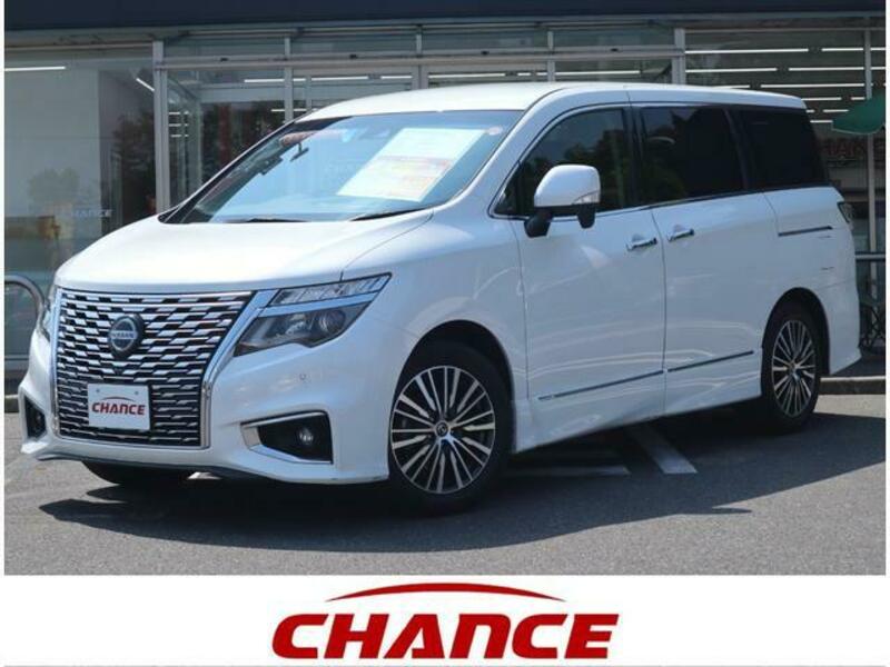 NISSAN ELGRAND