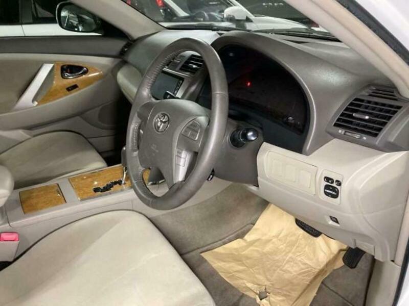 CAMRY