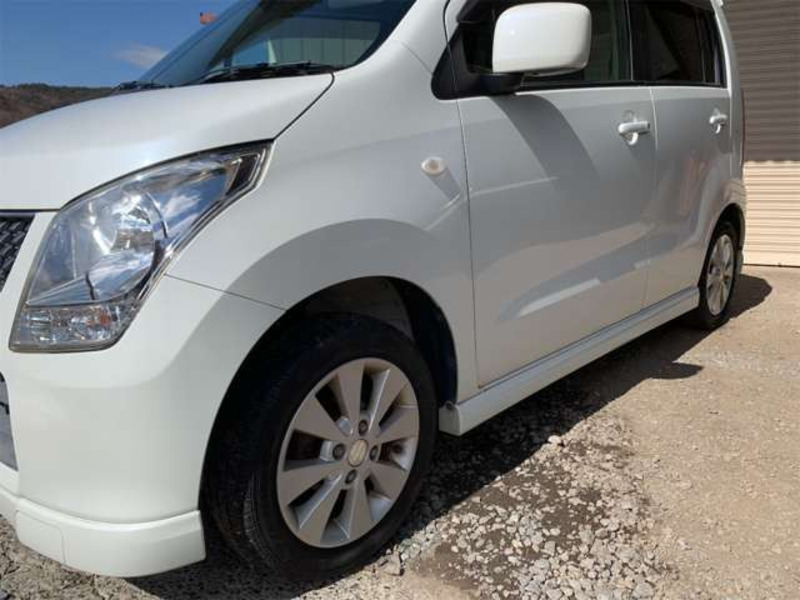 WAGON R