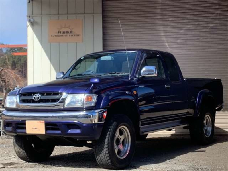 HILUX-0