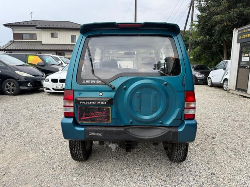 PAJERO MINI