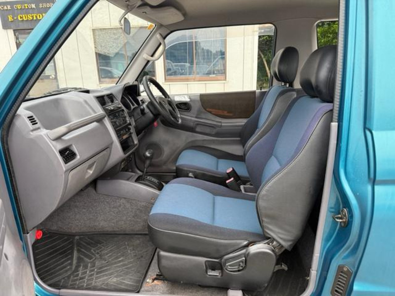 PAJERO MINI