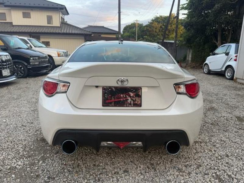 86