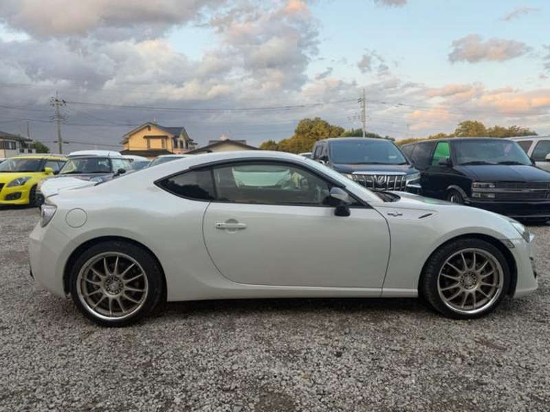 86