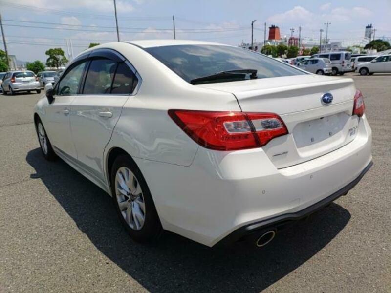 LEGACY B4
