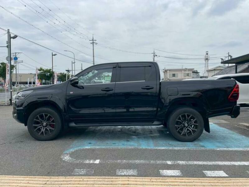 HILUX