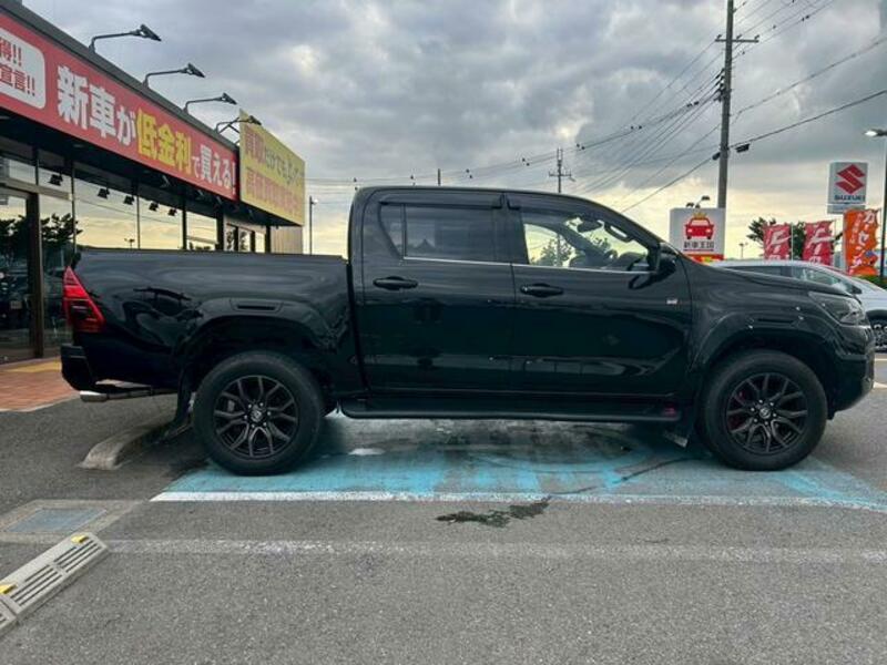 HILUX