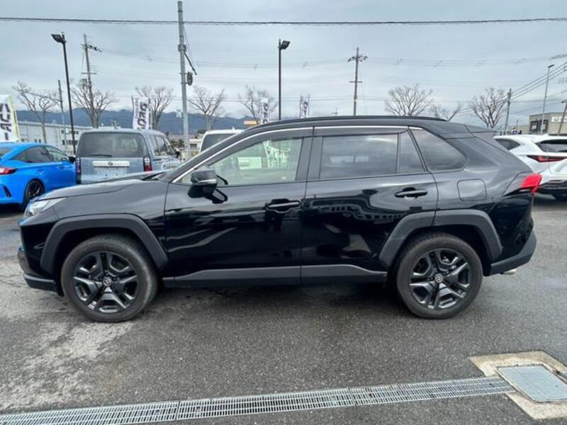 RAV4