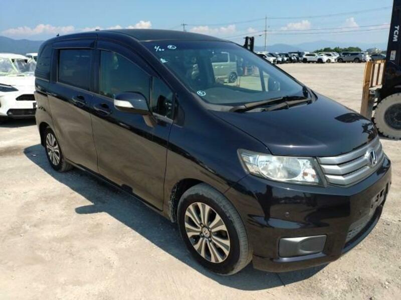 HONDA FREED SPIKE