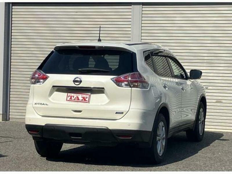 X-TRAIL