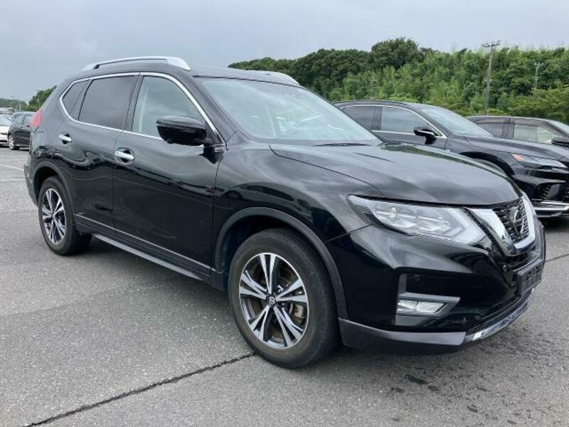 X-TRAIL-0