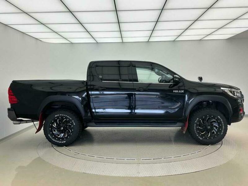 HILUX