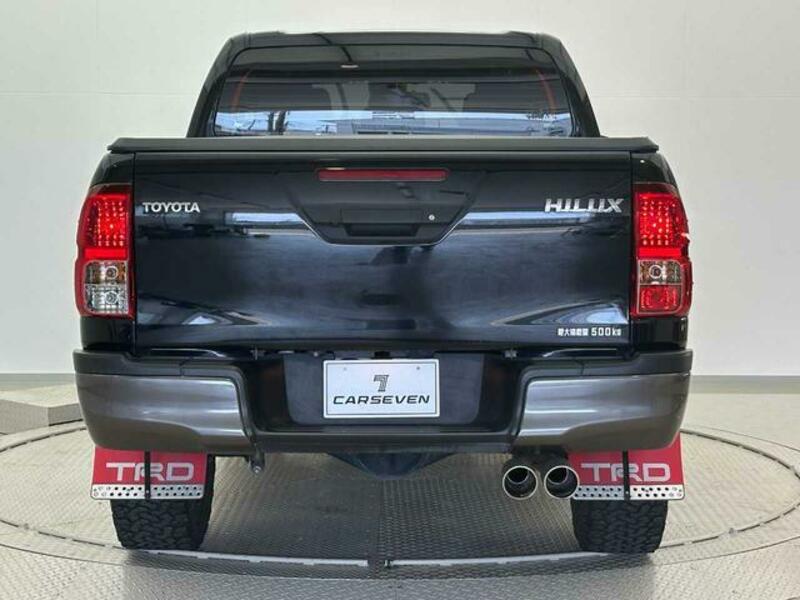 HILUX