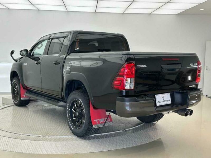 HILUX
