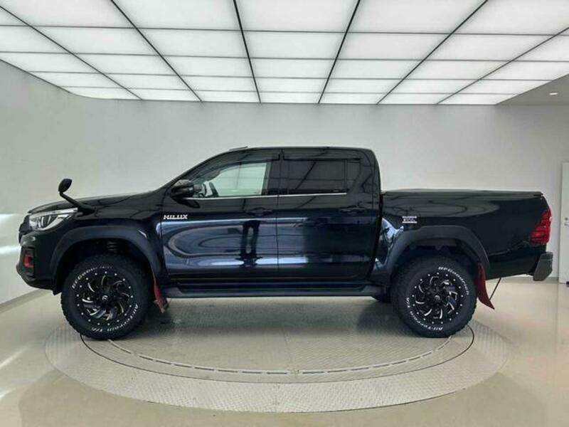HILUX