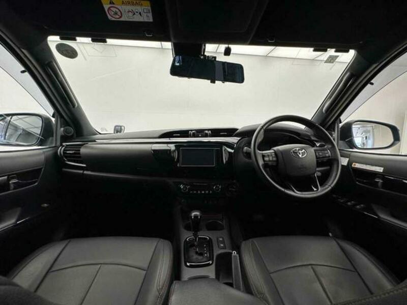 HILUX