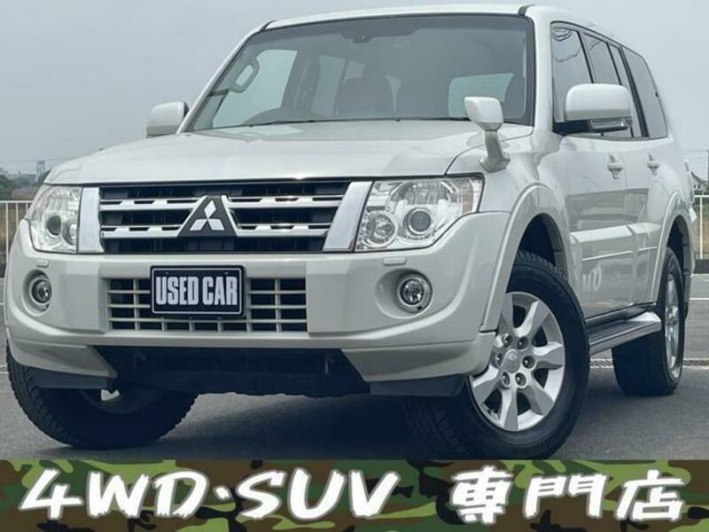 MITSUBISHI PAJERO