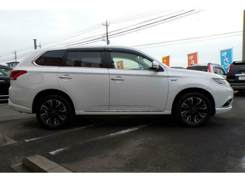 OUTLANDER PHEV