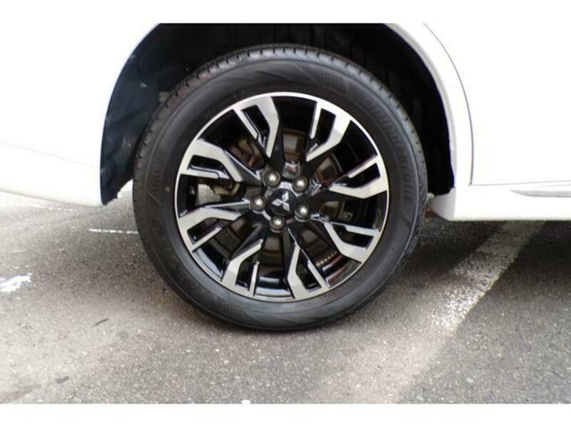 OUTLANDER PHEV