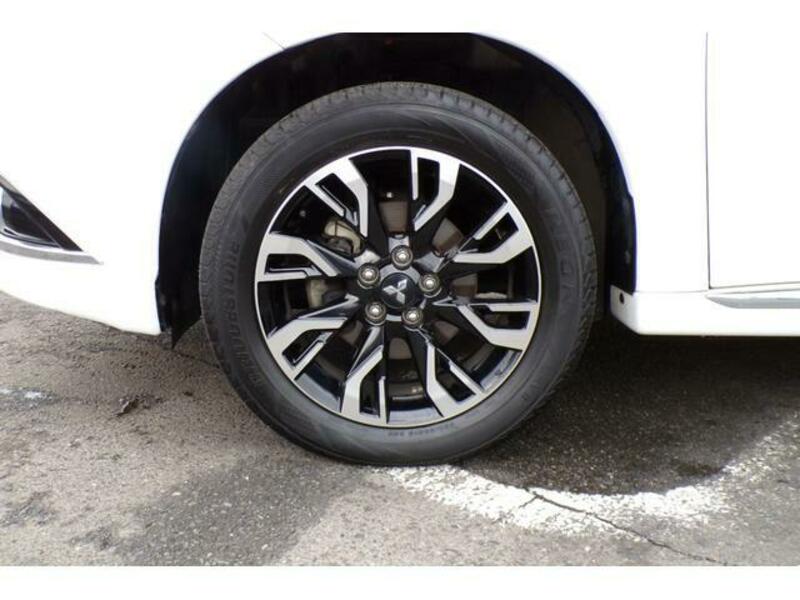 OUTLANDER PHEV