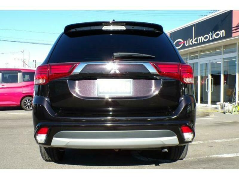 OUTLANDER PHEV