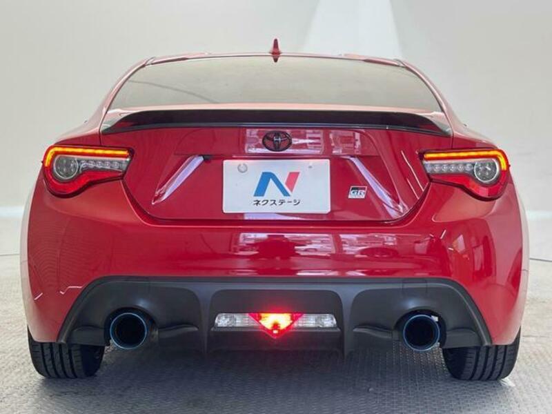 86
