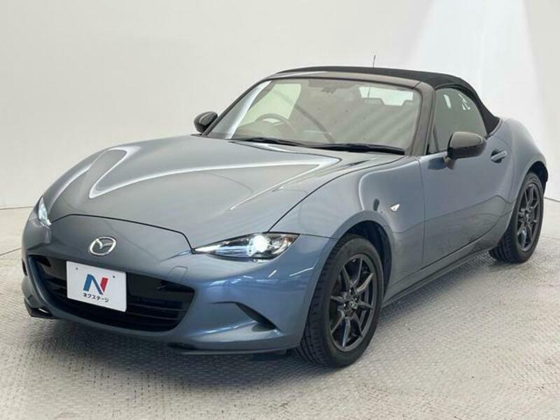 ROADSTER
