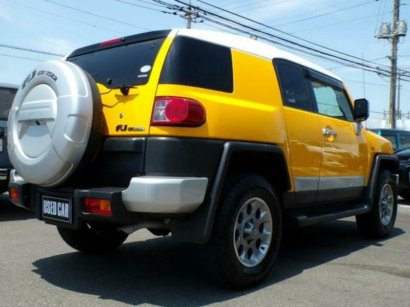 FJ CRUISER