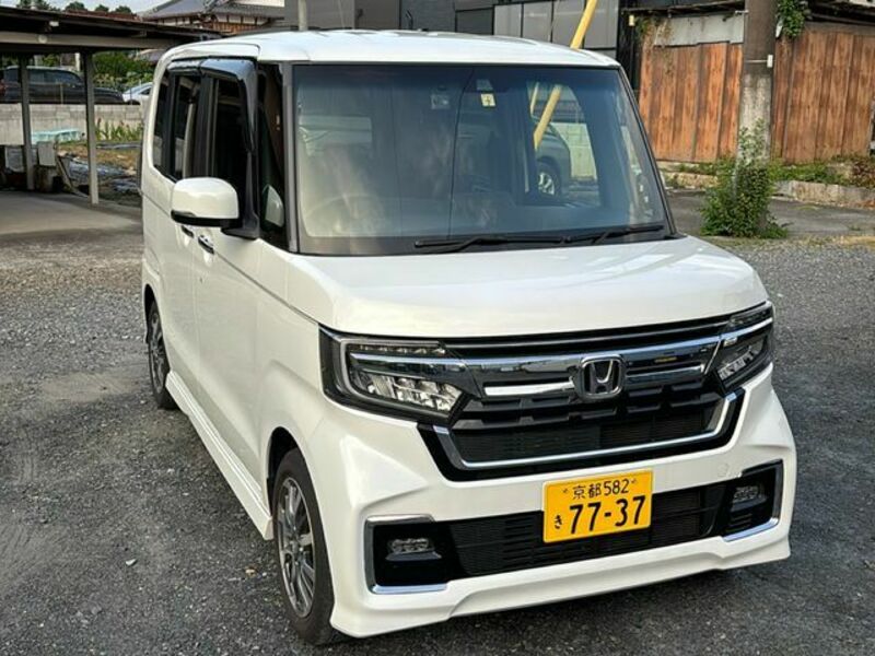 N BOX CUSTOM