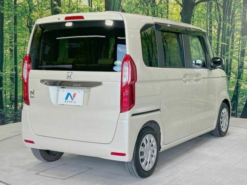 N BOX CUSTOM