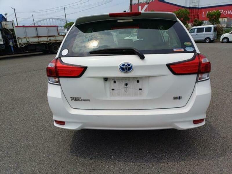 COROLLA FIELDER