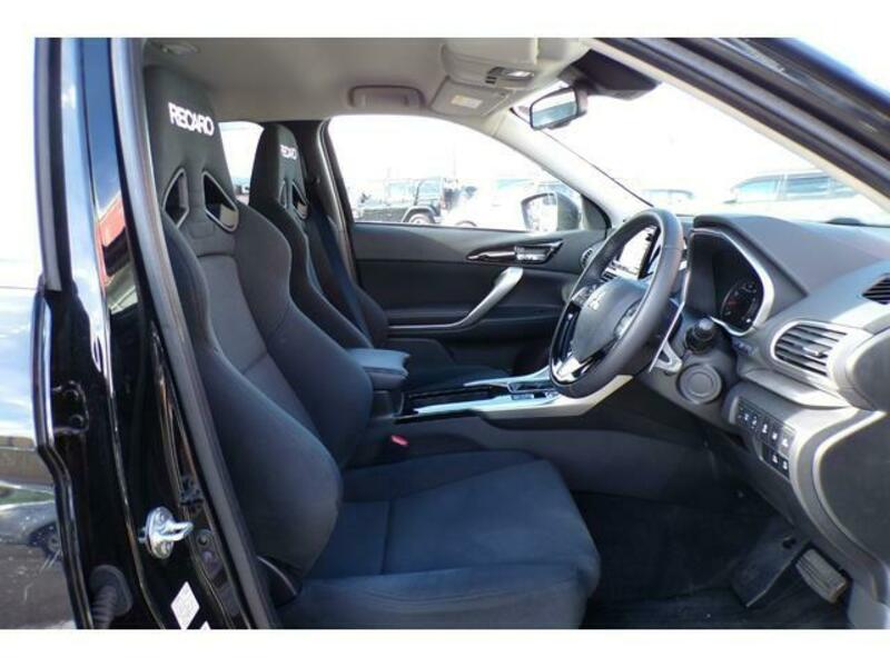 ECLIPSE CROSS