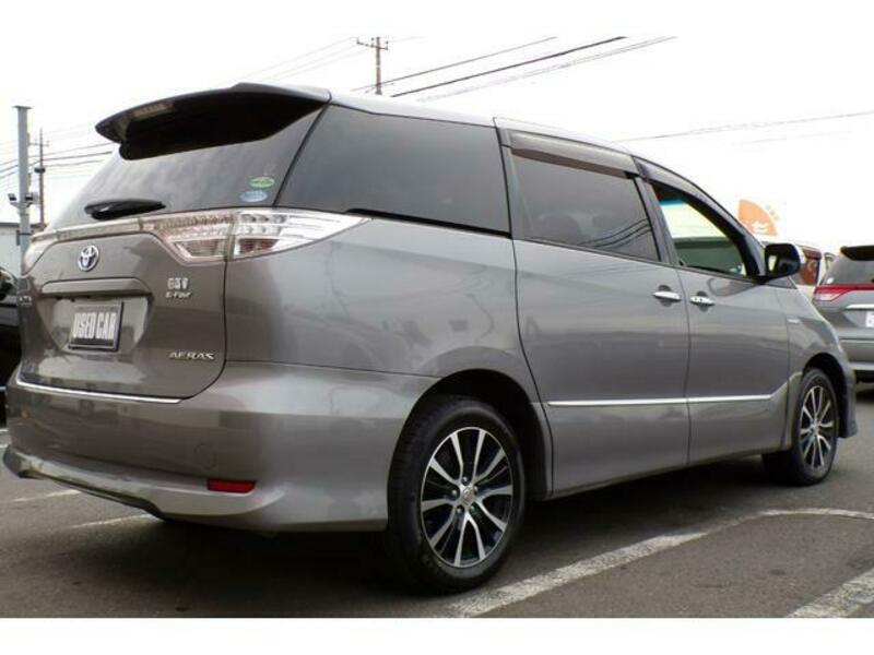 ESTIMA HYBRID