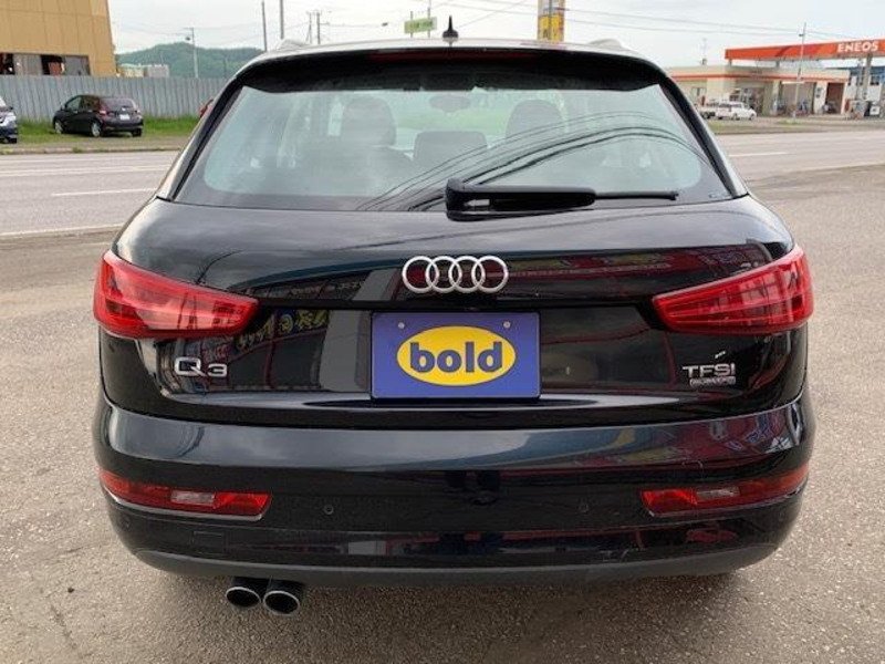 Q3