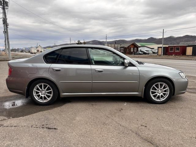 LEGACY B4