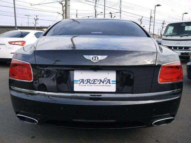 FLYING SPUR