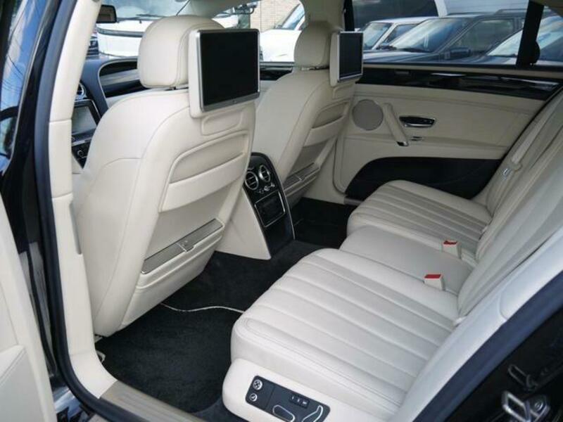 FLYING SPUR