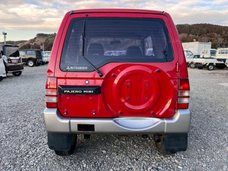 PAJERO MINI