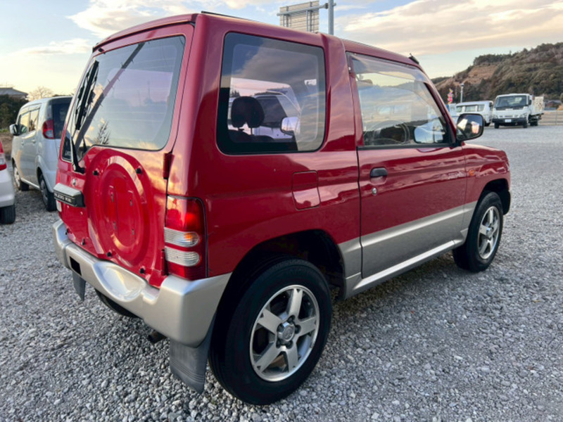 PAJERO MINI