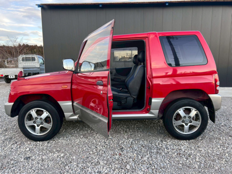 PAJERO MINI